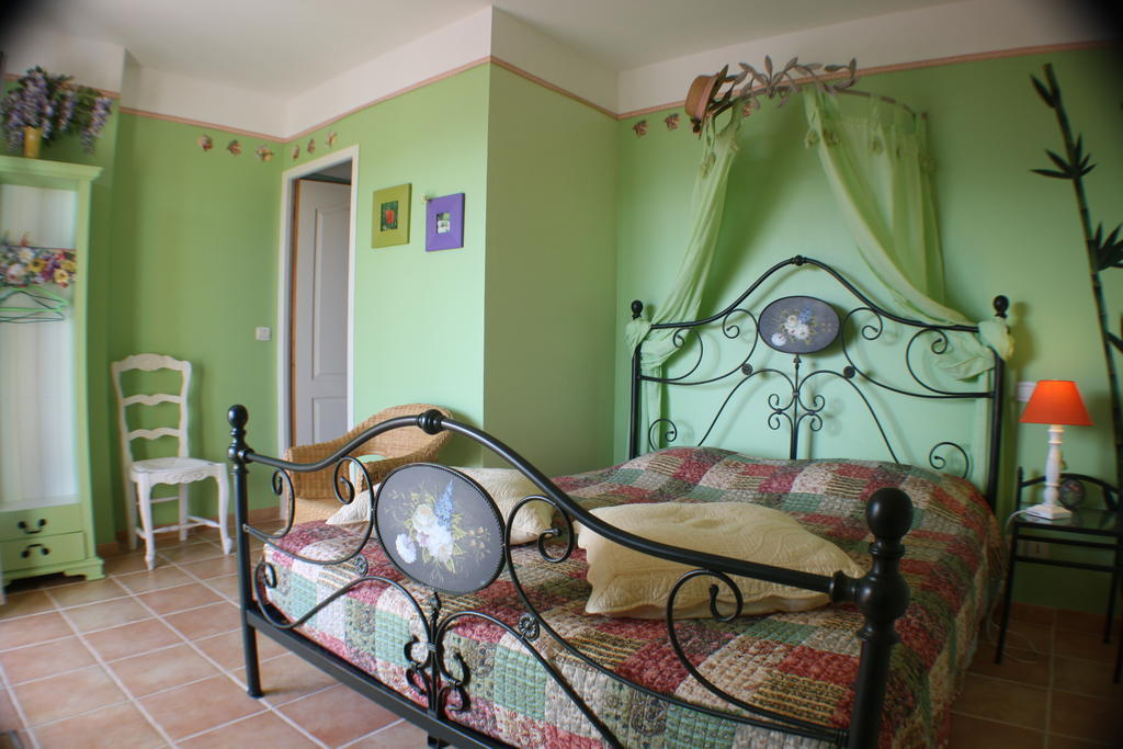 Hôtel Mas de Courreges à Saint-Hippolyte-du-Fort Chambre photo
